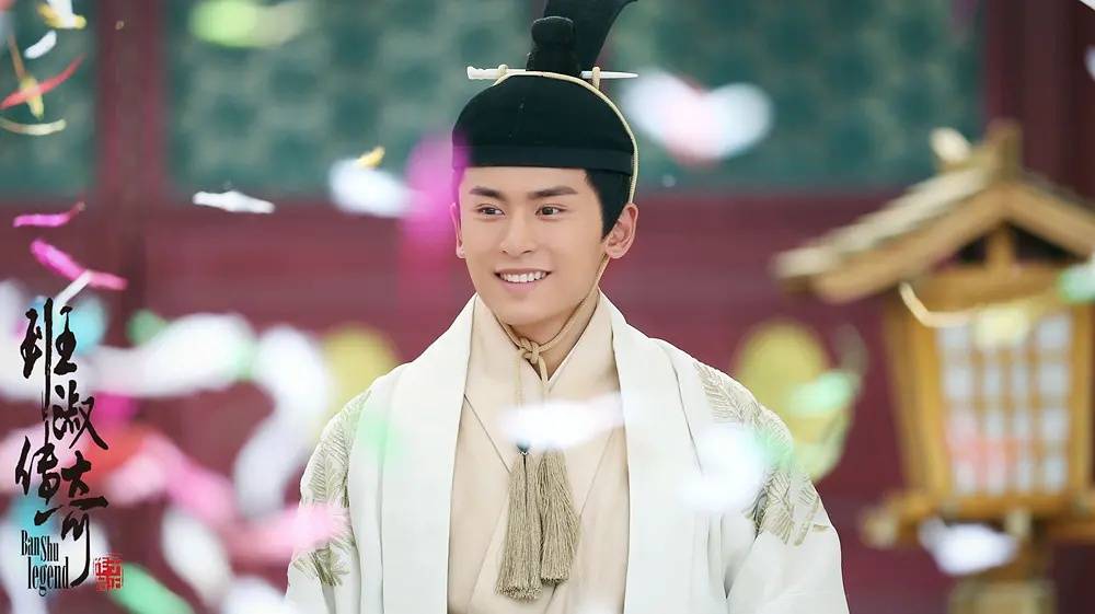 从《琅琊榜》小殊,到《山河令》周絮,"老婆"张哲瀚用了11年