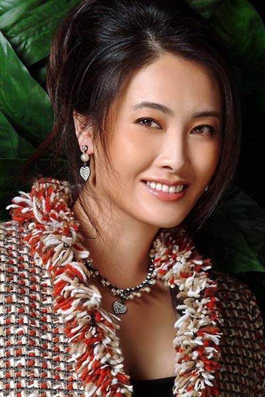2000年出生的女演员,2000年左右的女演员 贾妮,1969年11月12日出生于山东省烟台市.
