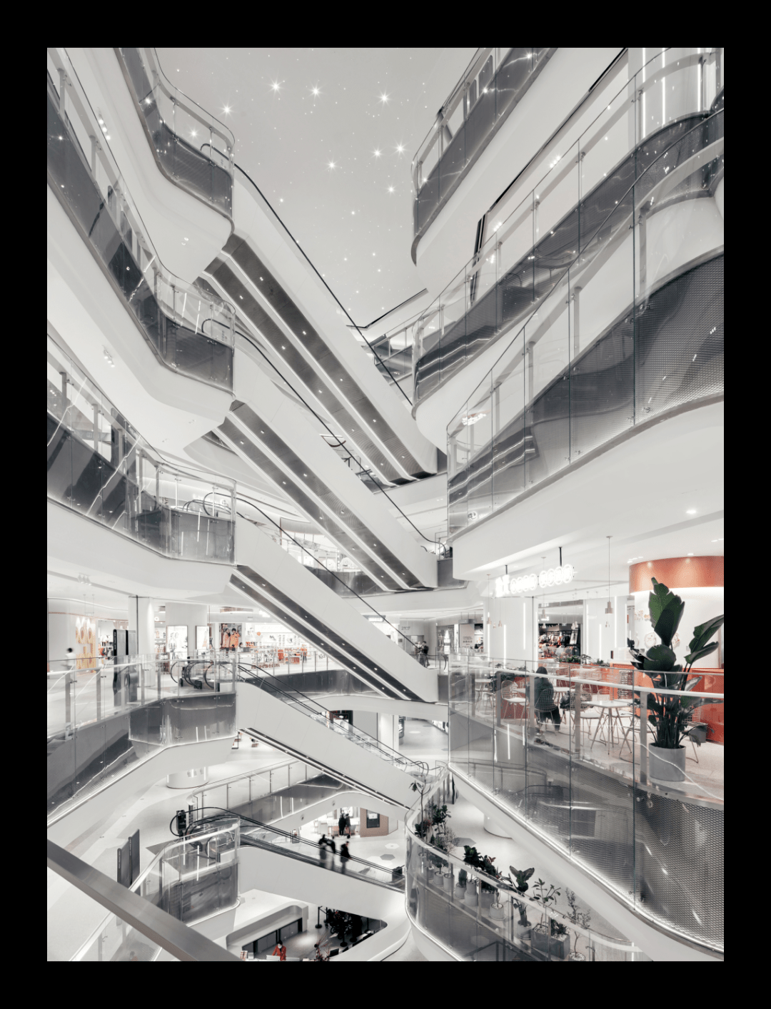 benoy丨成都远大购物中心,"生长"贯穿空间,重塑品牌形象