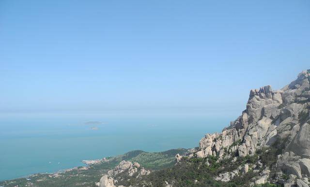 原创国内海岸线上最高的一座山峰,被誉为海上第一名山,景色旖旎秀美