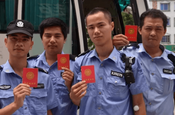 原创同样穿警服,"辅警"和"协警"有啥区别?内行人告诉你差别很大