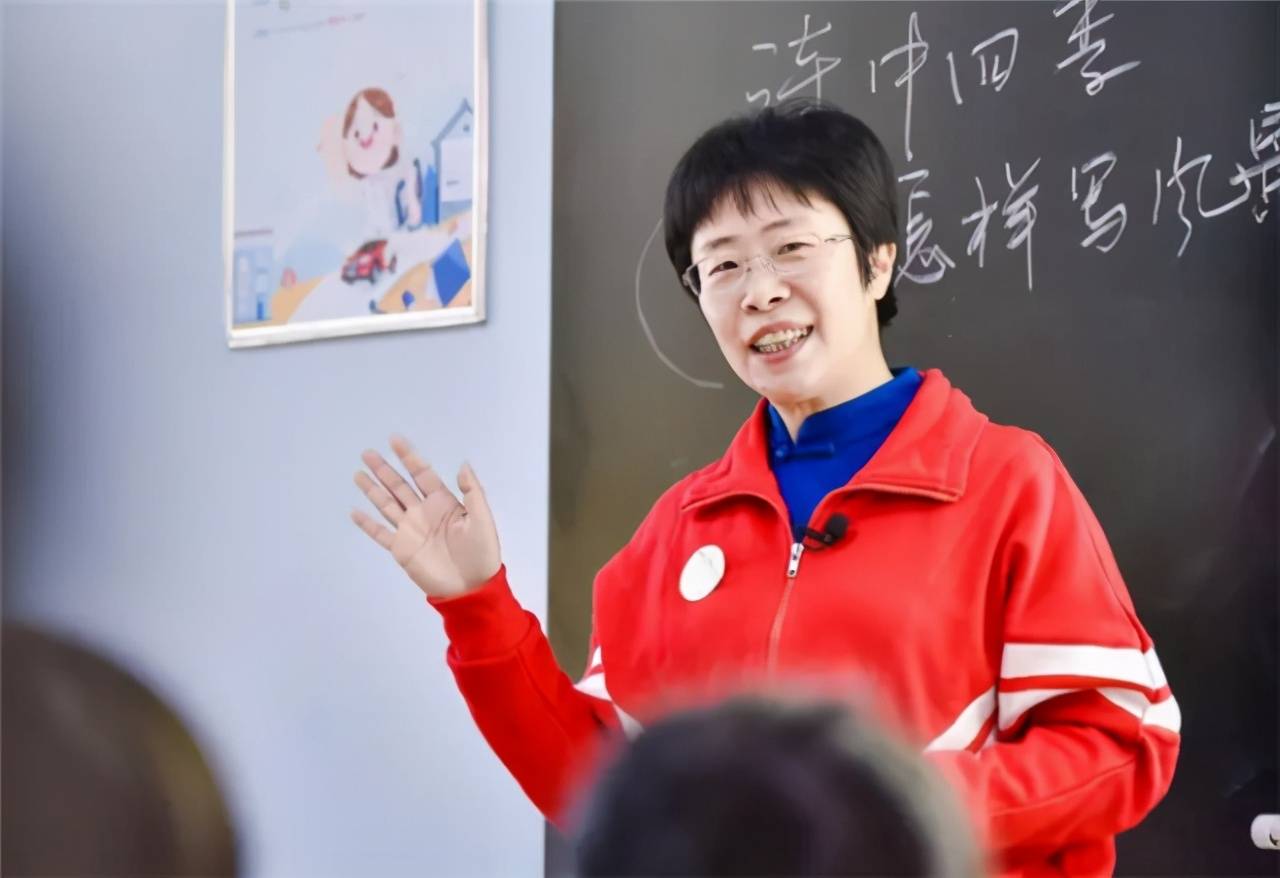 从于丹到蒙曼,国学大师沦为"文化小丑",国学容不得虚妄之语