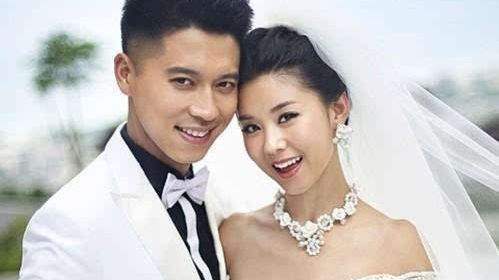 原创冯巩女儿16岁出道快速蹿红今已结婚生子老公很多人都认识