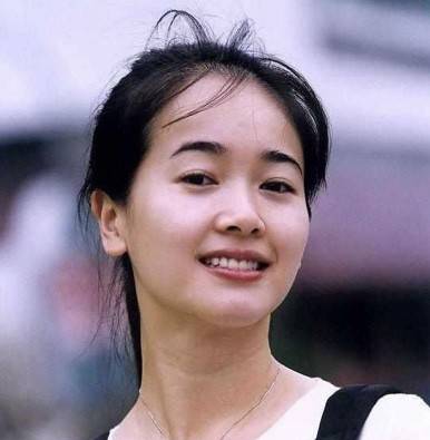 2003年,陈道明赏识年轻的左小青,却成为他人生唯一的污点