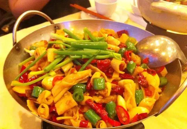 美味又下饭的干锅菜!想吃啥?扔锅里!