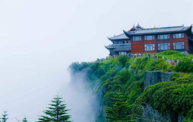 原创成都一5a级景区,地处"阴阳交界",人烟稀少似空山