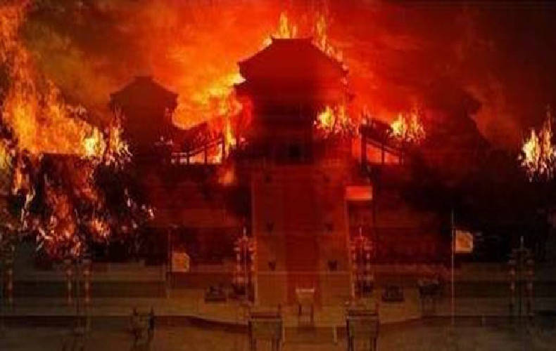 第二把火烧新野,刘备猫哭耗子假慈悲,诸葛亮神机妙算显神威