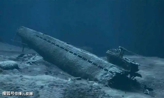 潜艇沉没在800米水下逃生方式有几种最贵的最靠谱