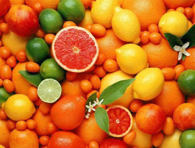 在饮食中调理眼睛健康,建议收藏!_柑橘类
