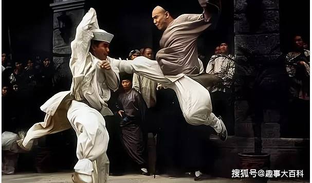 电视剧中的黄飞鸿武功这么高强,现实中他的功夫究竟是