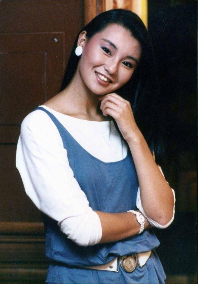 张曼玉近照曝光显苍老,曾认为自己像公主,50岁才遭遇人生打击!