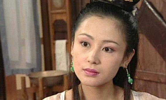 她是"第一代琼瑶女郎",也曾被称"最美嫦娥",却因这点受争议