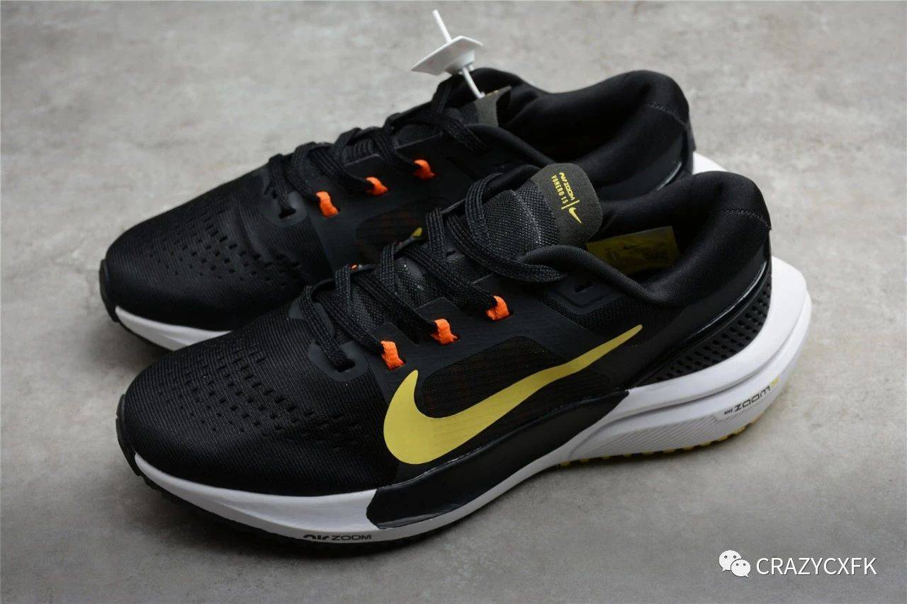 耐克nikeairzoomvomero登月15代运动缓震跑步鞋评测