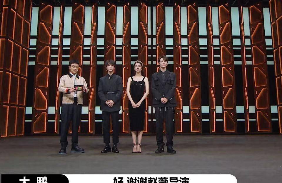 原创何昶希183厘米,丁程鑫有多高,郭敬明又是什么高度