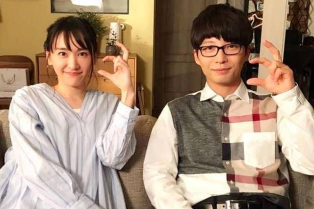 原创新垣结衣星野源宣布结婚,延续《逃耻》情缘,否认怀孕未定婚期