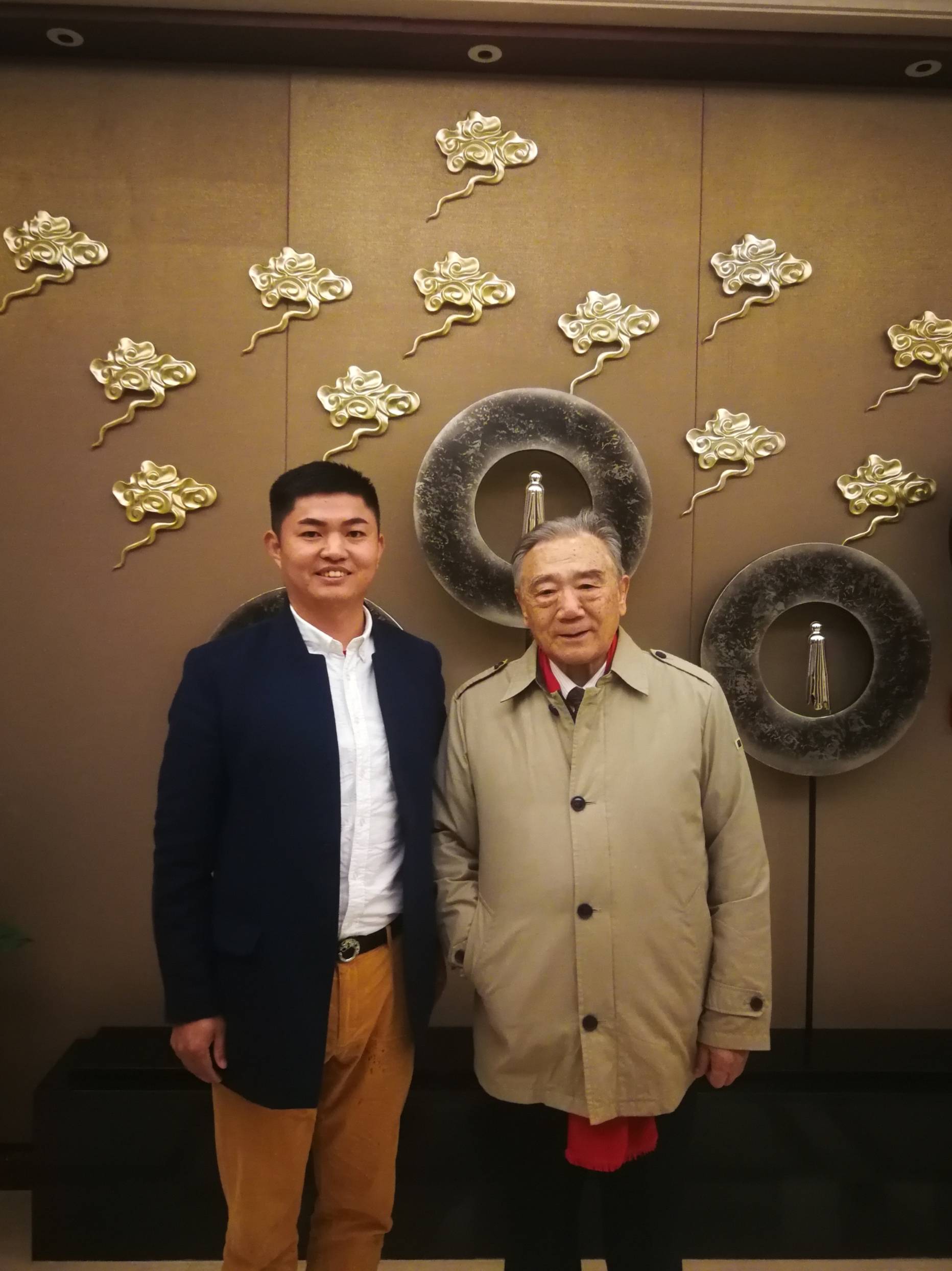 世界全媒体联盟中国区顾问许士鹏珠宝古玩收藏家
