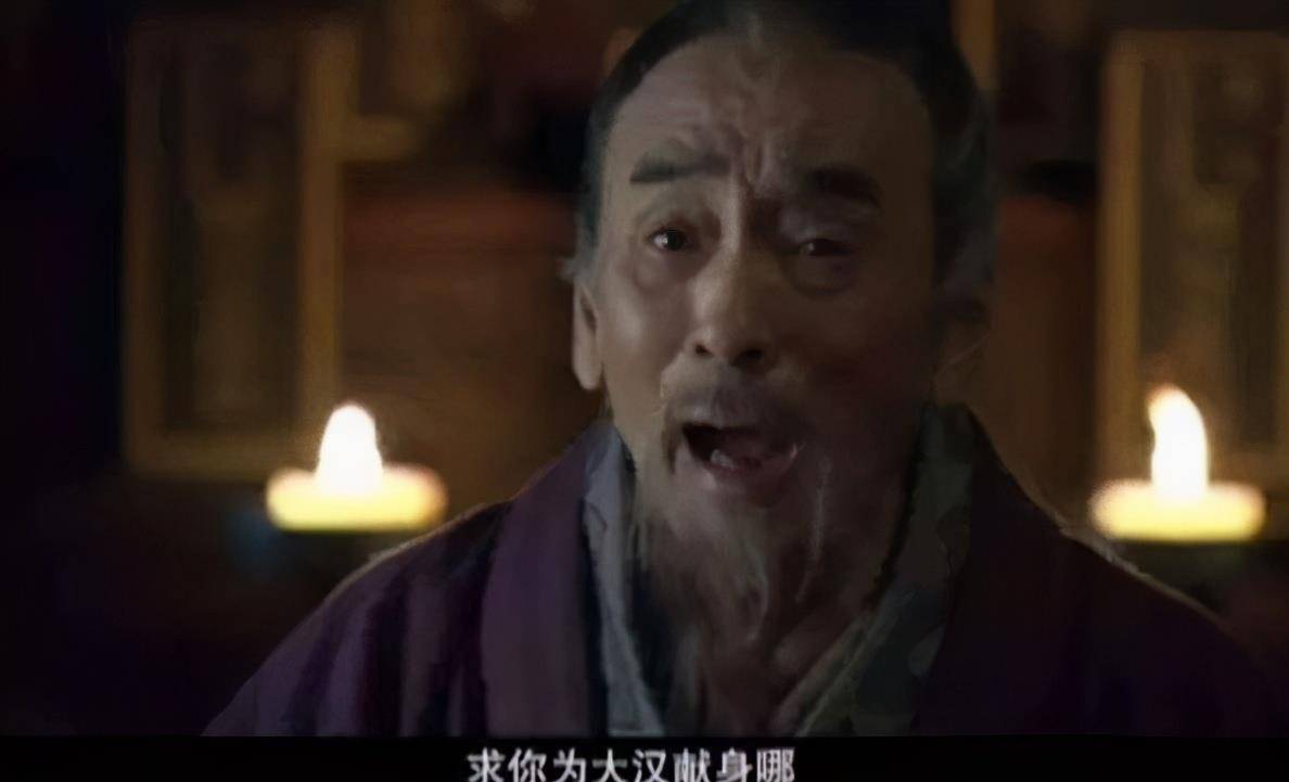 三国演义,貂蝉去董卓府上前,想把初夜送给王允,王允拒绝了