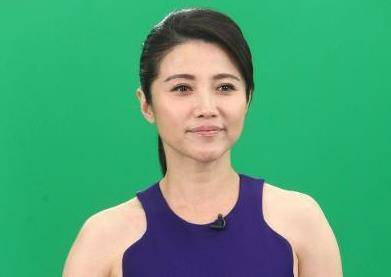 她七料影后照顾病重母亲8年未婚今48岁仍是单身一人颜丙燕