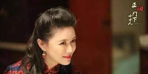原创44岁"李小环"田海蓉,"隐藏"多年的亲妹妹,是这位女演员
