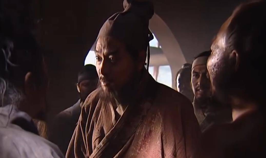 仅仅从宋江这一番话,我们就能看出他是一个彻头彻尾的真小人:君子报仇