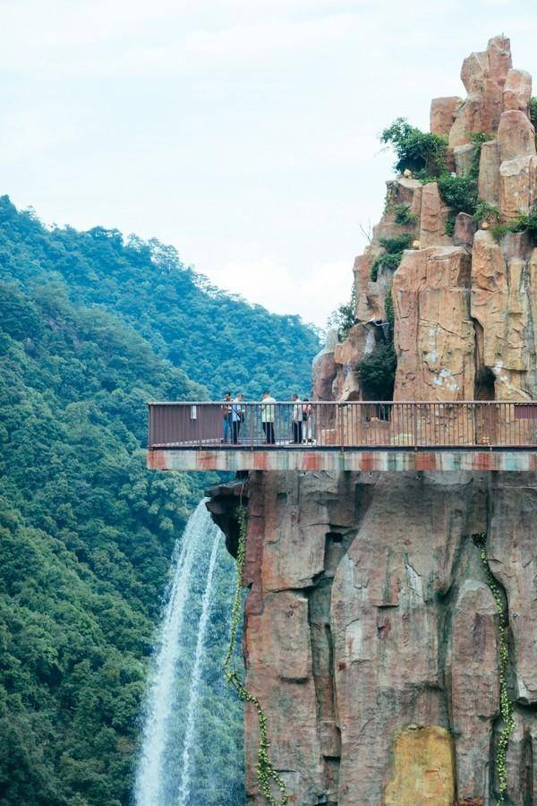 韶关云门山·云上飞瀑,挑战多项世界纪录电梯观景瀑布,大瀑布出水口