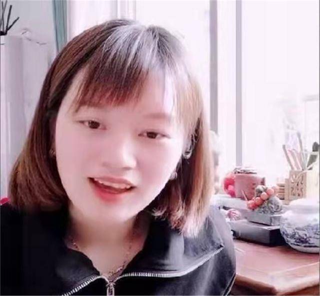小七晒过往聊天截图,姚策抱怨,熊磊敷衍,更显出许妈的