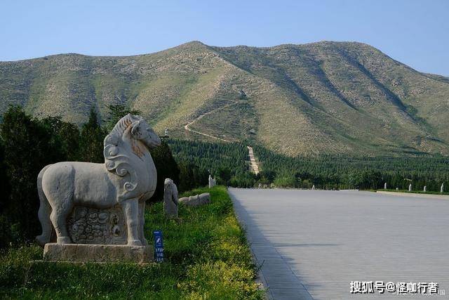 唐玄宗泰陵,布局酷似京师长安,三十四对石刻,见证了千年历史_唐泰陵