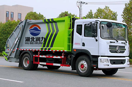 新疆东风多利卡d9康机230马力12方压缩式垃圾车可选装