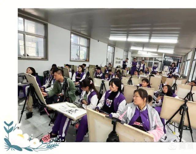 保定市美术中学写生课程班主任的暖心作业记录成长谱写未来