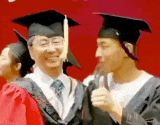 距离2022 年还有 199 天:憋说话,吻我