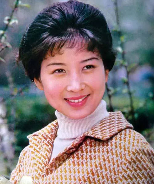 原创吴海燕:拍《海霞》《白莲花》九死一生,至今与丈夫没红过脸