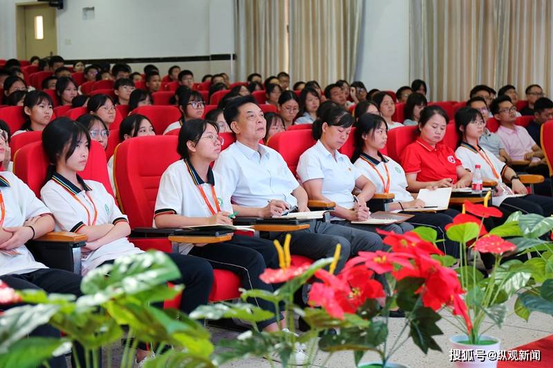 漳州艺术实验学校举行庆祝建党100周年"传承奋进"系列