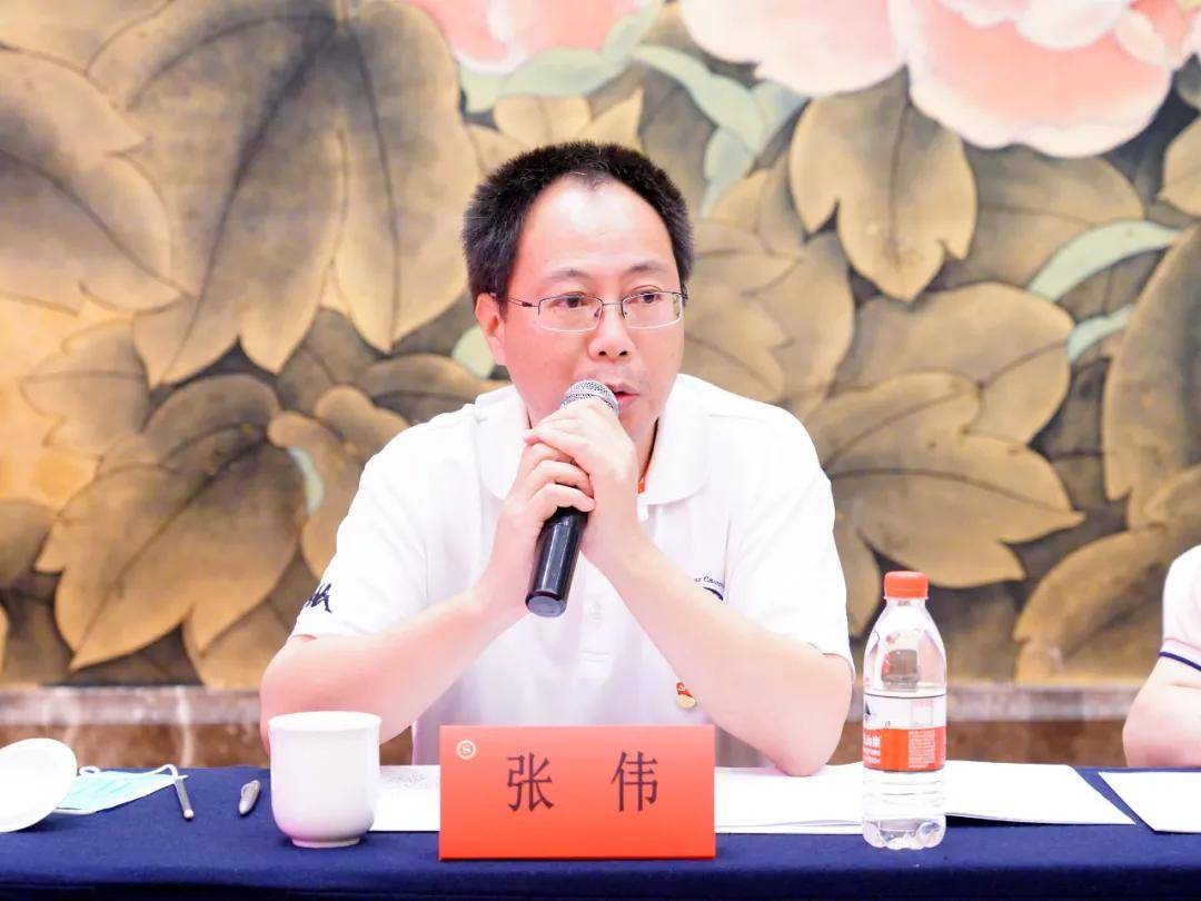 中央党校教授,文史教研部党总支副书记张伟