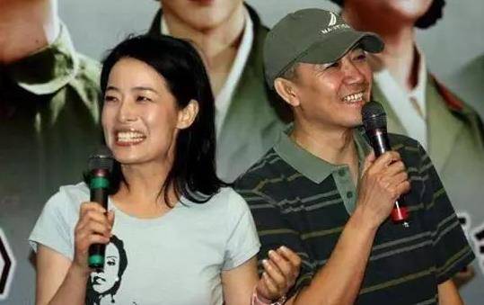 60岁李幼斌近照,二婚娶小13岁老婆,离婚后还为前妻送房送车