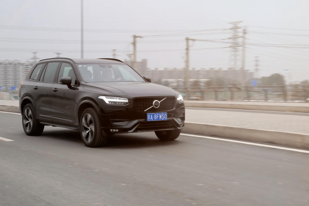 维基试驾沃尔沃xc90极简风格下的豪华观