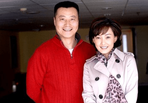 影帝任程伟与妻子9元结婚,地下室恩爱23年0绯闻,今幸福美满?