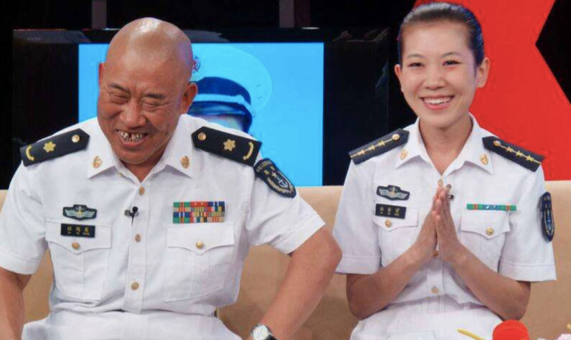 大反派"杜旭东:因一次意外致嘴歪,娶漂亮妻子逆袭成人生赢家?