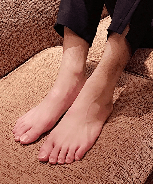 章子怡苏芒美国聚会似亲姐妹,醒醒帮忙拍照还指导妈妈