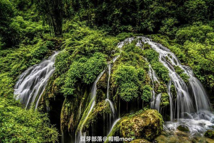 云山苍苍,江水泱泱,三峡人家,隐秘千年的峡江传奇