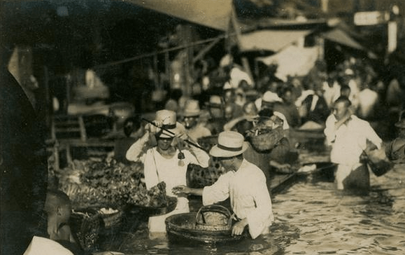 1931年特大水灾 受灾人口:4000万人 经济损失:不详 这次洪水的受灾