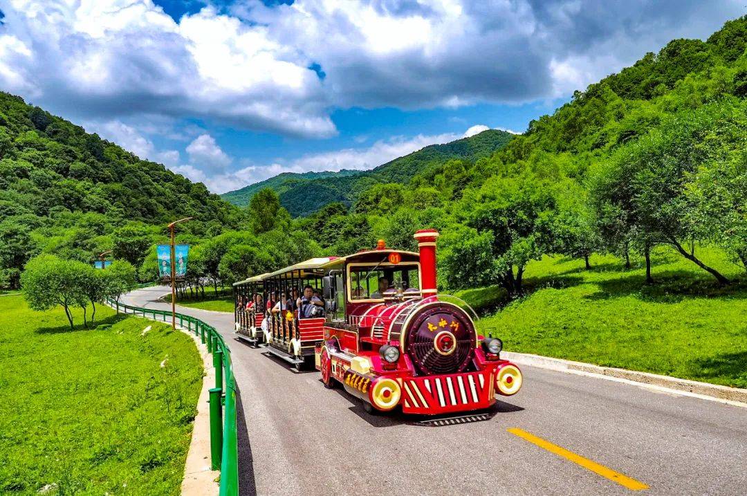 致敬英雄大水川灵宝峡九龙山景区对全国抗洪救灾人员免门票