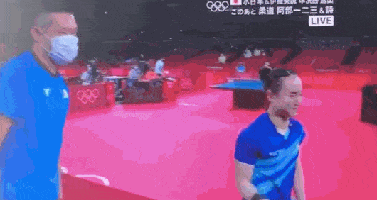 伊藤赛后激动痛哭又仰天大笑,国乒小心了