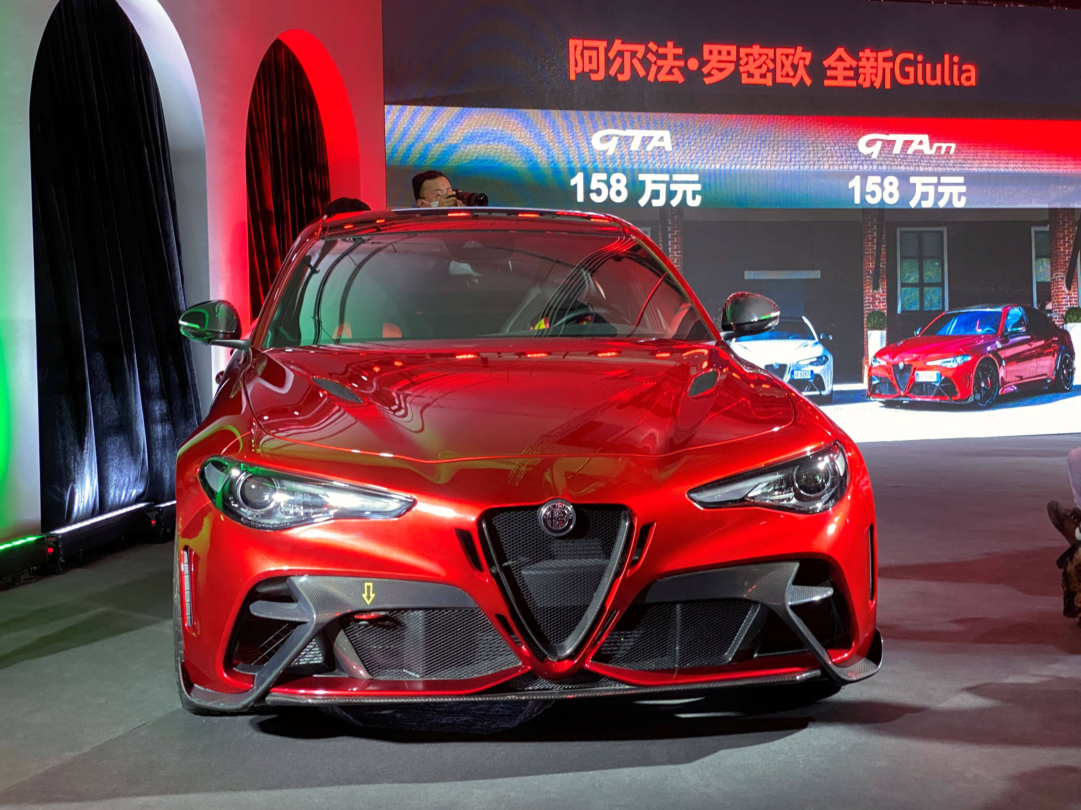 售价158万元 giulia gta/gtam国内上市 3.6秒破百