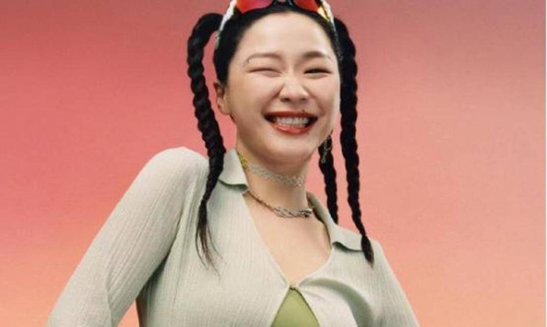 凭借演技出圈的金靖,颜值不够,身材来凑,被赞是第二个