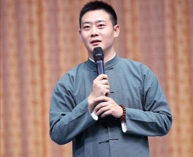 原创徒弟高筱贝问师父栾云平从总队长到副总心态有什么变化
