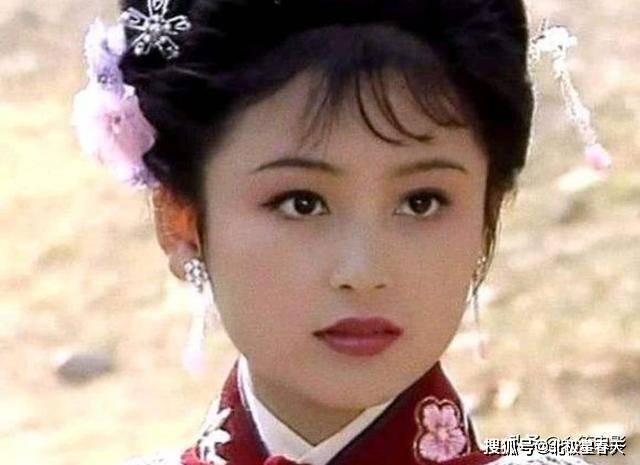 1989年《红楼梦》里的"紫鹃"; 1991年《三国演义》里的"貂蝉"; 1993