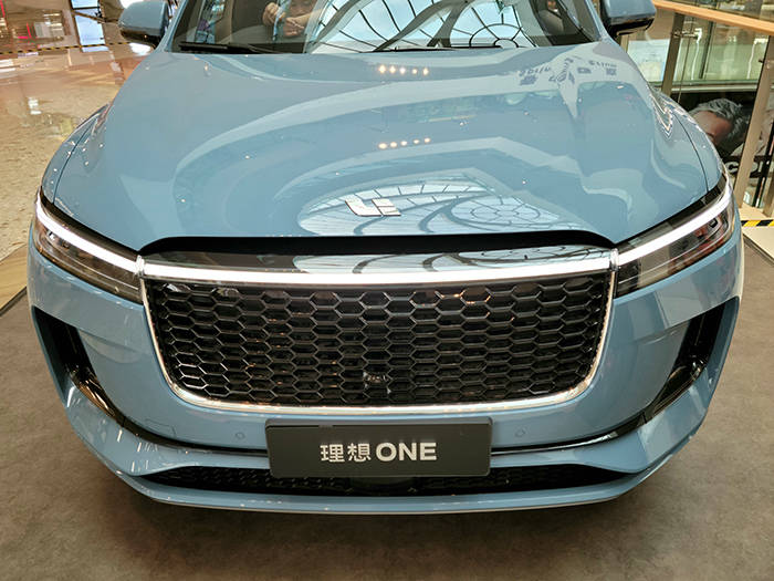 实拍2021款理想one六座舒适性有提升油箱变大续航达890km