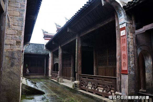 中国最洋气的古庄园,它把鄂西土家吊脚楼和西式建筑融合在一起