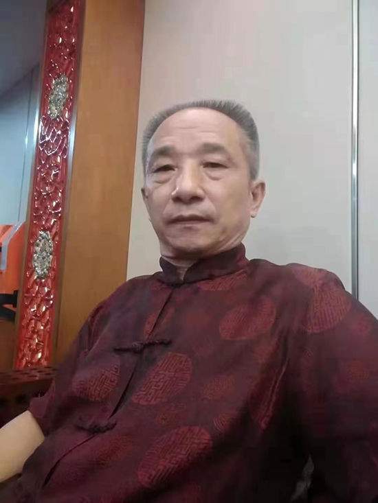书法家张新华——笔耕不辍,游云惊龙