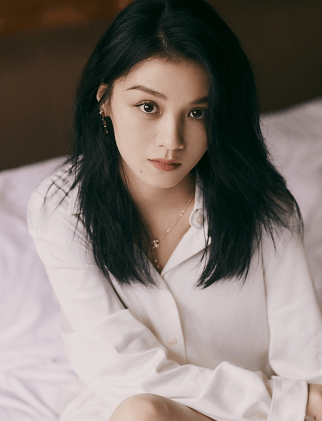 春夏就是一个极具个性的演员.